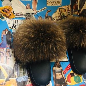 Brand New Super Fluffy Soft Brown Fur Slides